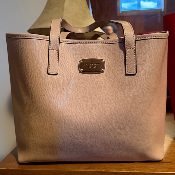 Michael Kors Handbags - Michael Kors Blush Pink Tote Bag